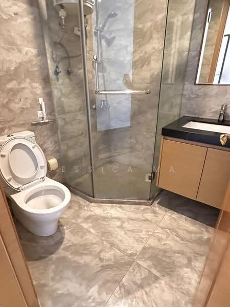 Service Residence for Rent at R&F Princess Cove Phase 1 - Jessica Ma - Bathroom - PropertyGuru.com.my