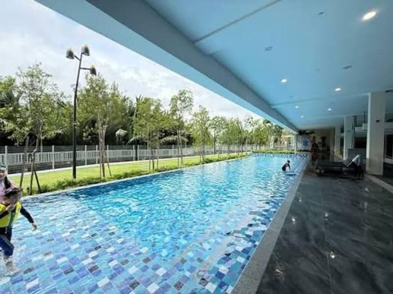 Kediaman Servis untuk Disewa di Renna Residence - Leon Tan - Pool - PropertyGuru.com.my