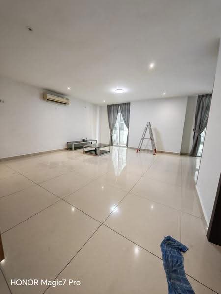 Kondominium untuk Disewa di KSL D'Esplanade Residence - Jessica Ma - Living Room - PropertyGuru.com.my