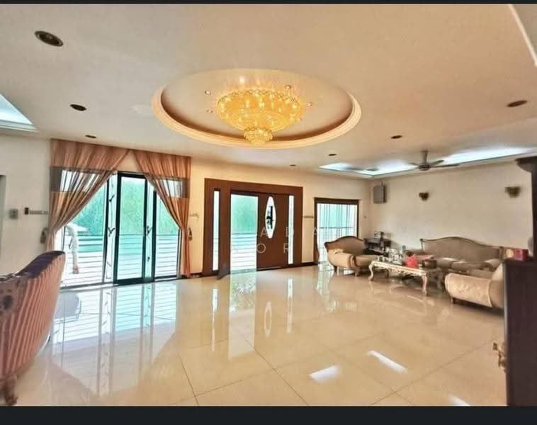 1.5-storey Terraced House for Sale in Taman Taynton View (Cheras) - Ahmad Gadafi Md Nor - Living Room - PropertyGuru.com.my