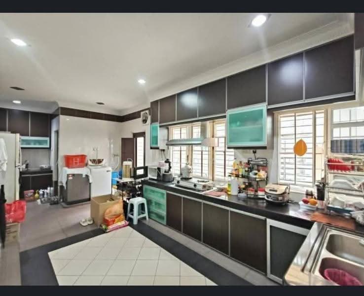1.5-storey Terraced House for Sale in Taman Taynton View (Cheras) - Ahmad Gadafi Md Nor - Kitchen - PropertyGuru.com.my