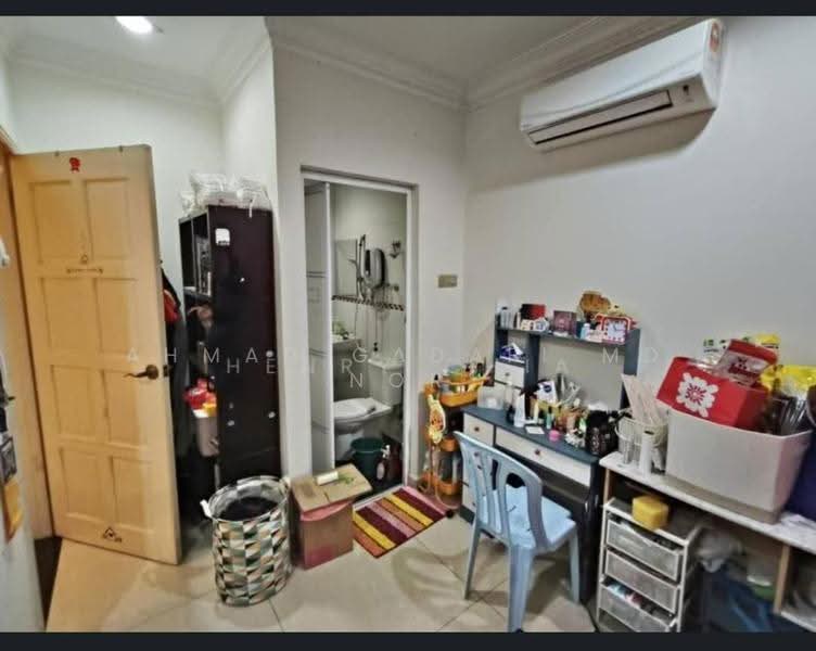 1.5-storey Terraced House for Sale in Taman Taynton View (Cheras) - Ahmad Gadafi Md Nor - Bathroom - PropertyGuru.com.my