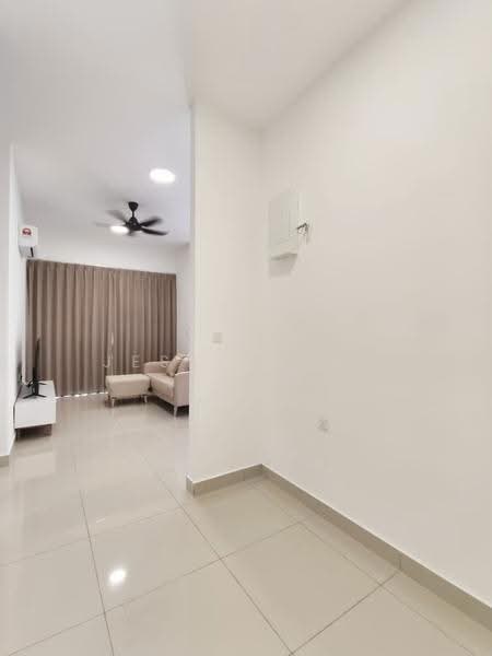 Kediaman Servis untuk Disewa di Meldrum Heights (Residensi Meldrum) - Jessica Ma - Living Room - PropertyGuru.com.my