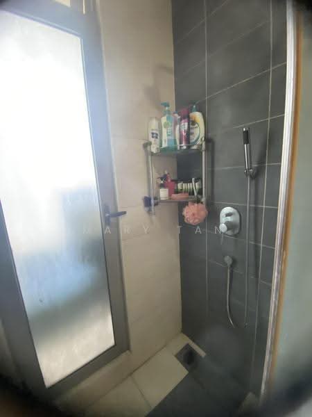 Condominium for Sale at Shaftsbury Residence - Mary Tan - Bathroom - PropertyGuru.com.my