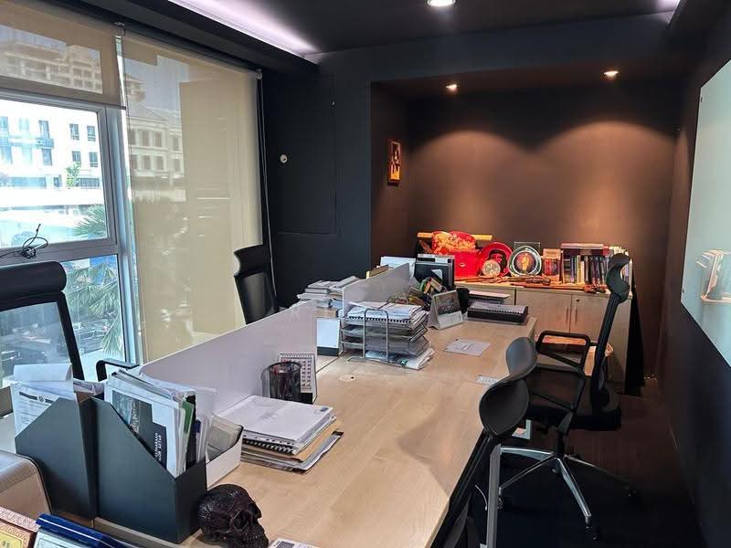 Shop / Office untuk Disewa di Kuala Lumpur (Sri Hartamas) - Reiis Lai - Study - PropertyGuru.com.my
