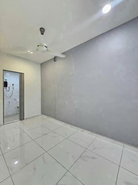 Rumah Teres 2-Tingkat untuk Dijual di Taman Desa Jaya (Johor Bahru) - Ivy Low - Bathroom - PropertyGuru.com.my