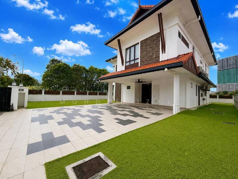 Bungalow House for Sale in Bandar Baru Bangi (Selangor) - Mohd Faizal - Exterior - PropertyGuru.com.my