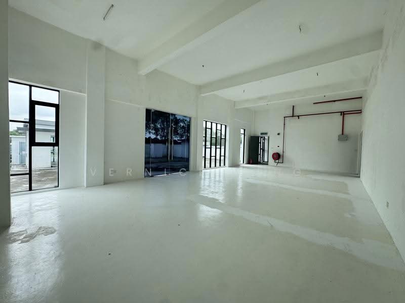Kilang untuk Disewa di Eco Business Park 1 (Johor Bahru) - Vernice Wong - Reception area - PropertyGuru.com.my