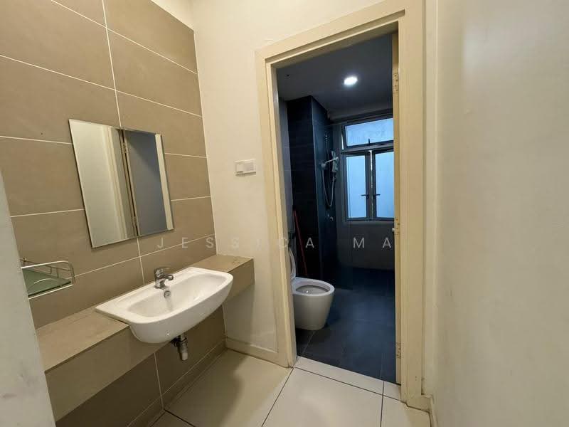 Pangsapuri untuk Disewa di Epic Residence - Jessica Ma - Bathroom - PropertyGuru.com.my
