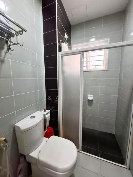 Rumah Berkembar untuk Dijual di Setia Damai (Setia Alam) - Sally Yong - Bathroom - PropertyGuru.com.my