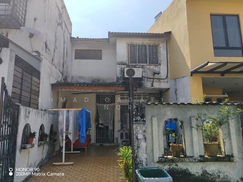 Rumah Teres 2-Tingkat untuk Dijual di Taman Sri Rampai (Wangsa Maju) - Ahmad Gadafi Md Nor - Exterior - PropertyGuru.com.my