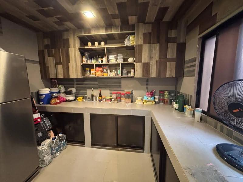 Apartment for Sale at Sri Awana Townhouse - Sausa Lee - Kitchen - PropertyGuru.com.my