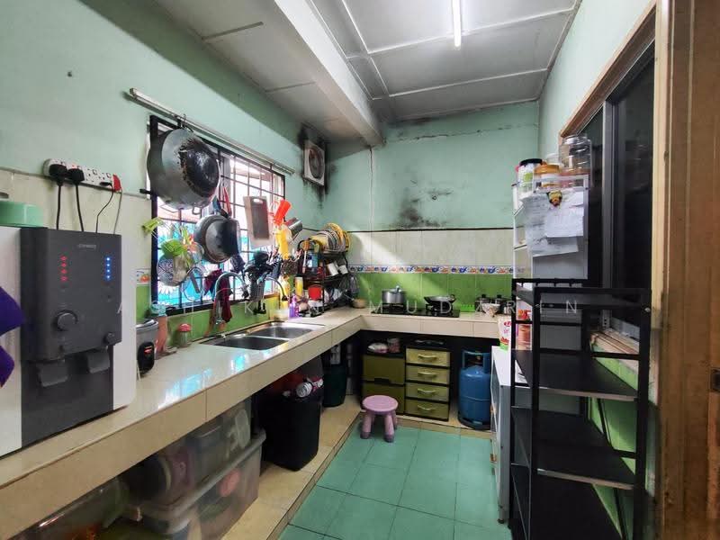 2-storey Terraced House for Sale in Taman Impian Putra (Bangi) - Ashiken - PropertyGuru.com.my
