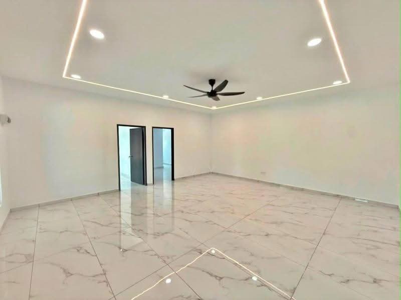 Rumah Teres 1-Tingkat untuk Dijual di Taman Puteri Wangsa (Ulu Tiram) - Ivy Low - Interior - PropertyGuru.com.my
