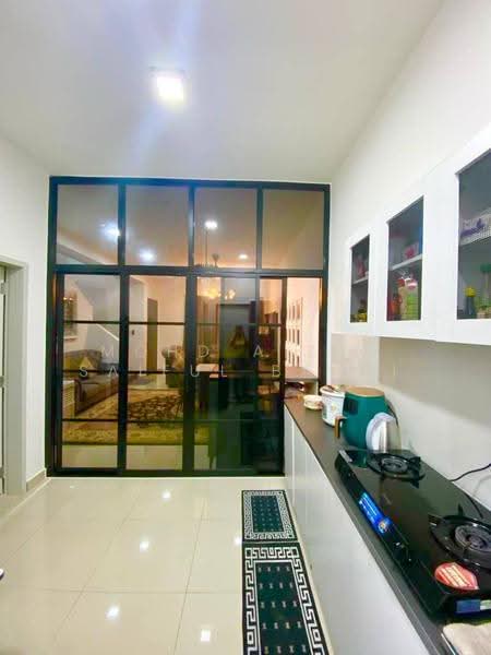 2-storey Terraced House for Sale in Bandar Mahkota (Banting) - Mohd Aizat Saiful Bahri - Living Room - PropertyGuru.com.my