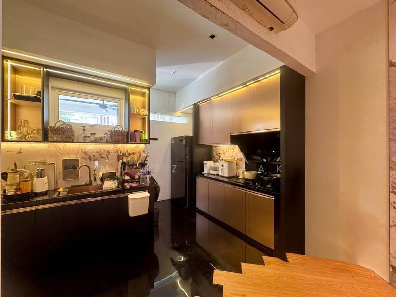 3-storey Terraced House for Sale in Bandar Rinching (Semenyih) - Muizz Razak - PropertyGuru.com.my