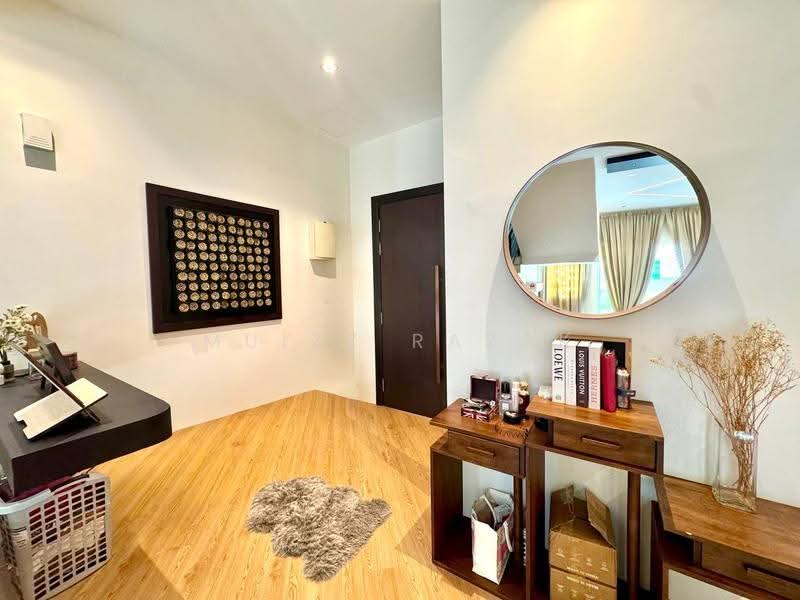 3-storey Terraced House for Sale in Bandar Rinching (Semenyih) - Muizz Razak - PropertyGuru.com.my