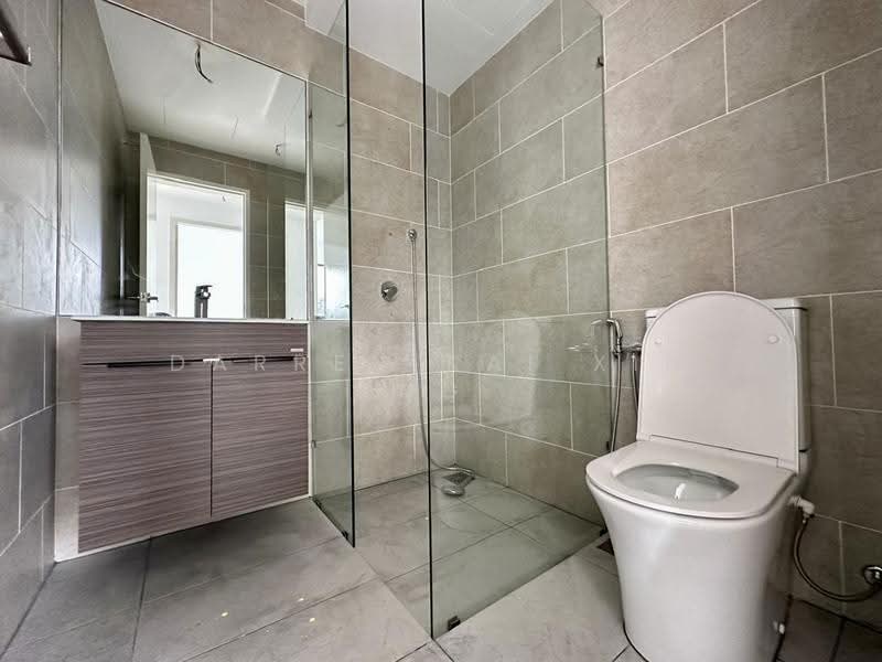 Kediaman Servis untuk Dijual di Residensi Estetik 8 (Est8) - Darren Kai Xin Ng - Bathroom - PropertyGuru.com.my