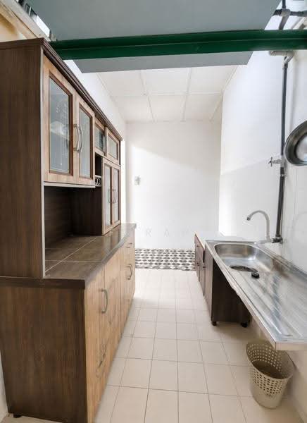 Flat for Sale at Sri Saujana - Farah Hanan - Kitchen - PropertyGuru.com.my