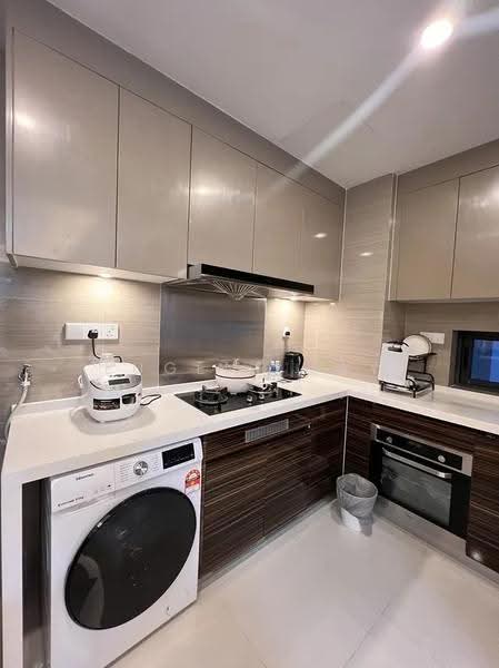 Kediaman Servis untuk Dijual di Coronade Twins @ Coronation Square - Eugene Tay - Kitchen - PropertyGuru.com.my