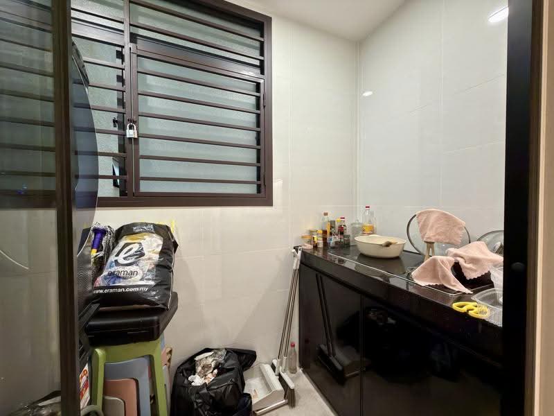 Kediaman Servis untuk Dijual di M Oscar - Vivien Ng - PropertyGuru.com.my