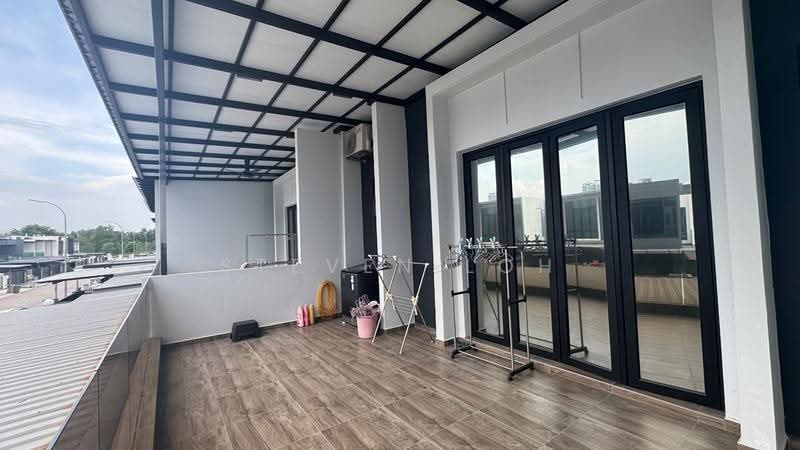2-storey Terraced House for Sale in Taman Sutera Utama (Skudai) - Steven Loh - Balcony - PropertyGuru.com.my