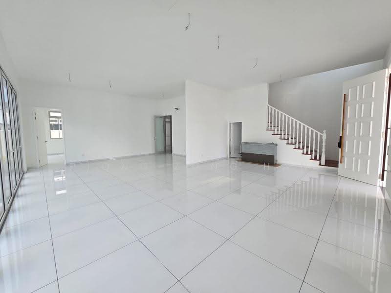 Semi-Detached House for Sale in Taman Ekoflora (Johor Bahru) - Piong Zong Han - Living Room - PropertyGuru.com.my