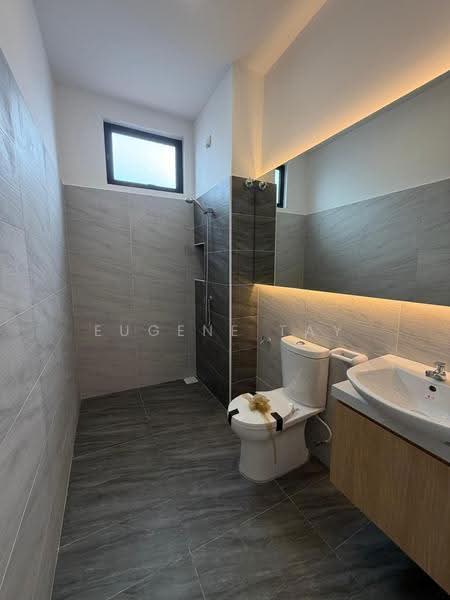 1-storey Terraced House for Sale in Bandar Seri Alam (Masai) - Eugene Tay - Bathroom - PropertyGuru.com.my