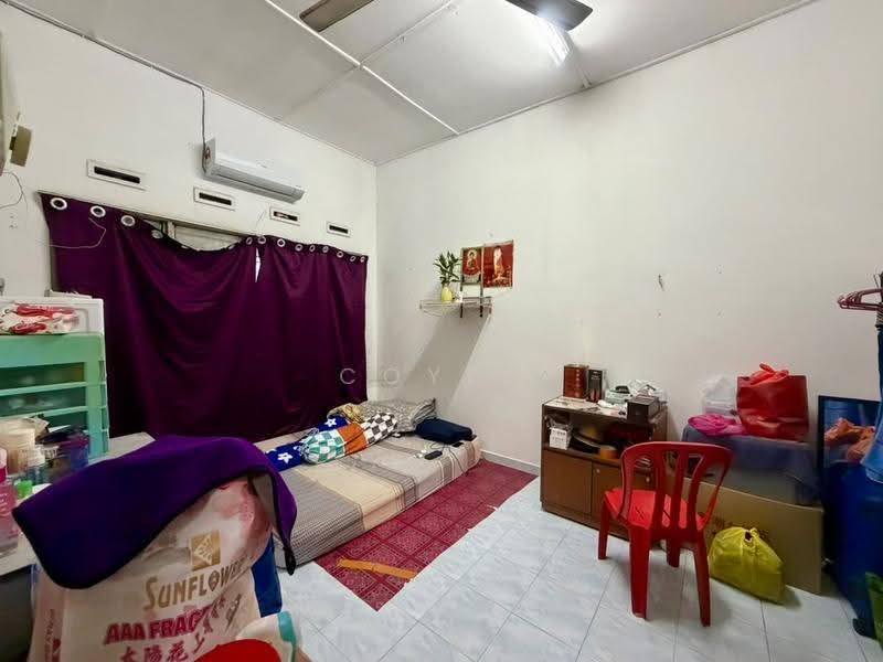 Rumah Teres untuk Dijual di Taman Kok Doh (Batu) - Coyee Wong - Bedroom - PropertyGuru.com.my
