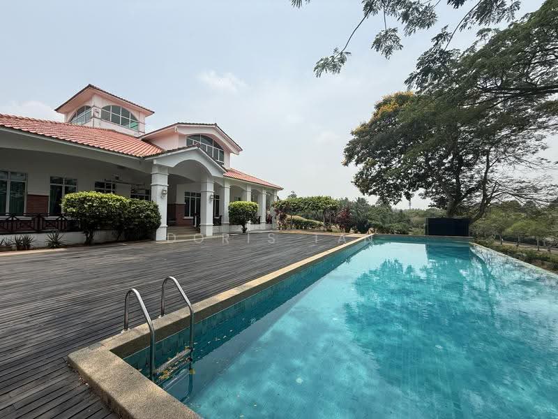 Bungalow House for Rent in Leisure Farm (Gelang Patah) - Doris Tan - Exterior - PropertyGuru.com.my