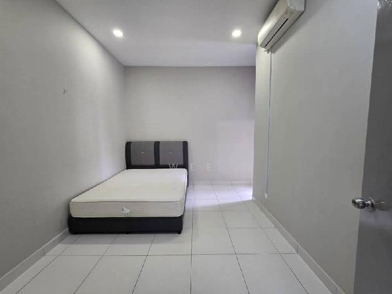 Rumah Kluster untuk Dijual di Setia Tropika (Johor Bahru) - Wee Howe - PropertyGuru.com.my