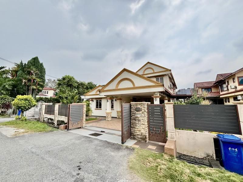 Rumah Berkembar untuk Dijual di Seksyen 9 (Shah Alam) - Syakir Adman - Exterior - PropertyGuru.com.my