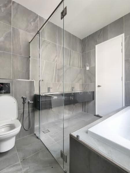 Semi-Detached House for Sale in Taman Ekoflora (Johor Bahru) - Piong Zong Han - Bathroom - PropertyGuru.com.my