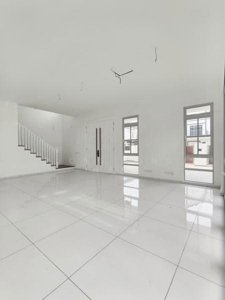 Semi-Detached House for Sale in Taman Ekoflora (Johor Bahru) - Piong Zong Han - Living Room - PropertyGuru.com.my