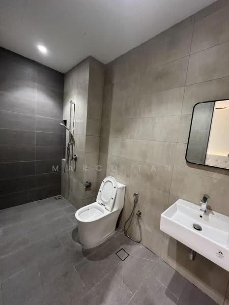 Kondominium untuk Disewa di Picasso Residence - Marco Tan - Bathroom - PropertyGuru.com.my