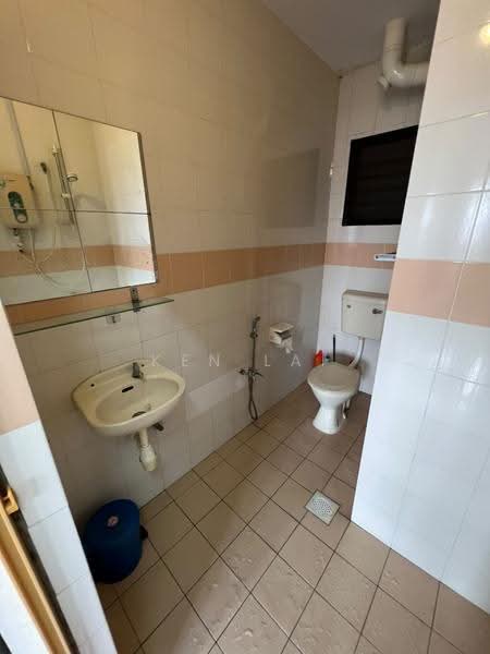 Apartment for Sale at Sri Embun - Ken Lai - Bathroom - PropertyGuru.com.my