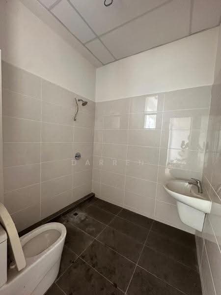 Condominium for Sale at Nautical Bay - Darren Kooi - Bathroom - PropertyGuru.com.my