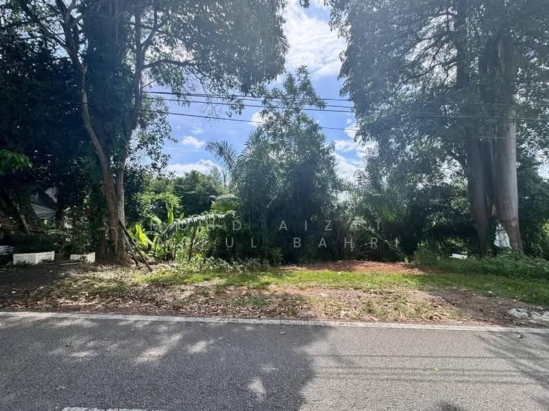Residential Land for Sale in Desa Pinggiran Putra (Dengkil) - Mohd Aizat Saiful Bahri - Exterior - PropertyGuru.com.my