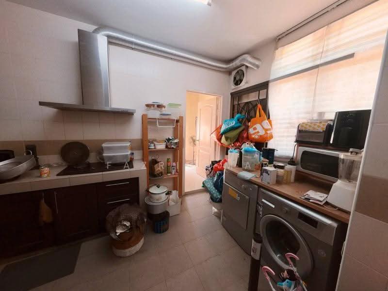 Semi-Detached House for Sale in Presint 15 (Putrajaya) - Fazri Omar - Kitchen - PropertyGuru.com.my