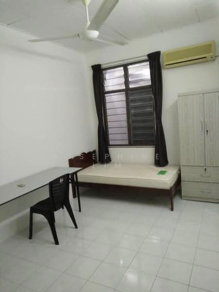 Kondominium untuk Disewa di E-Park Condominium - Josephine Lim - Bedroom - PropertyGuru.com.my