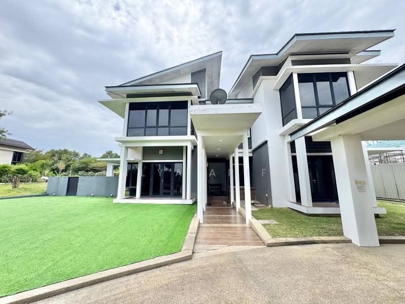 Bungalow House for Sale in Perdana Lakeview East (Cyberjaya) - BILYA ARIFF - PropertyGuru.com.my
