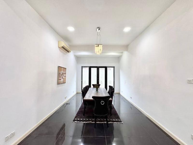 Bungalow House for Sale in Perdana Lakeview East (Cyberjaya) - BILYA ARIFF - PropertyGuru.com.my