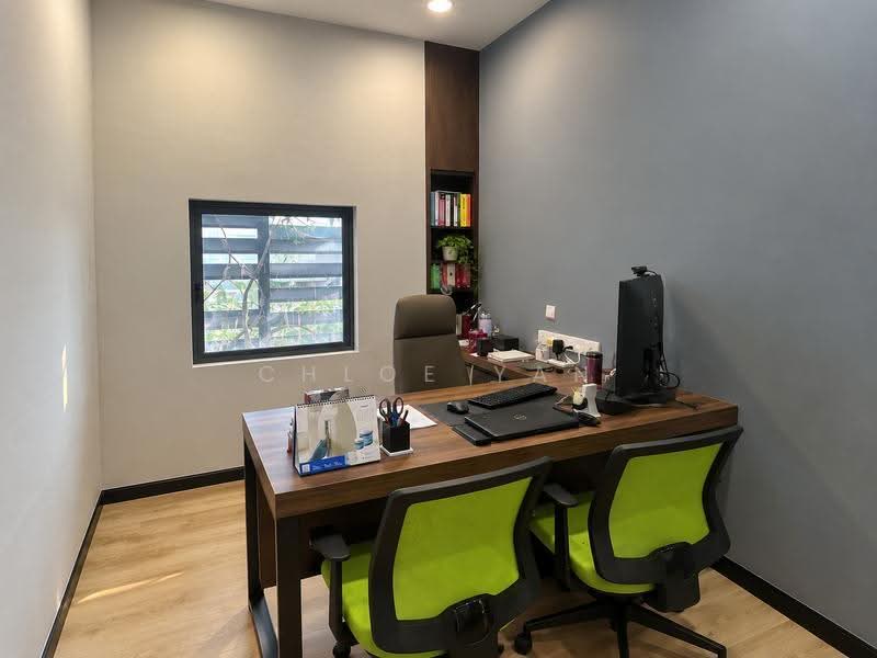 Shop / Office untuk Disewa di Happy Garden (Kuchai Lama) - Chloe Yan - PropertyGuru.com.my
