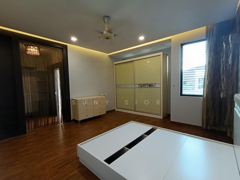 Cluster House for Rent in Austin Heights (Tebrau) - Suny Sior - Bedroom - PropertyGuru.com.my