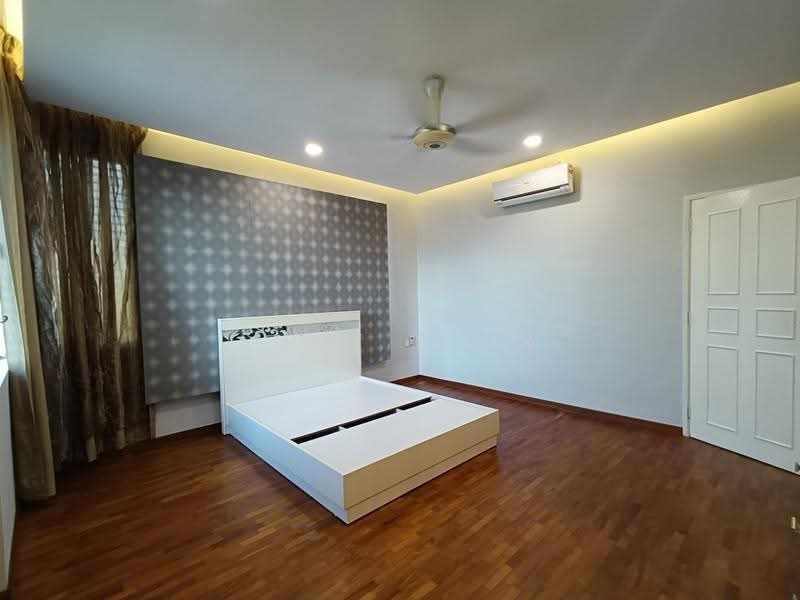 Cluster House for Rent in Austin Heights (Tebrau) - Suny Sior - Bedroom - PropertyGuru.com.my