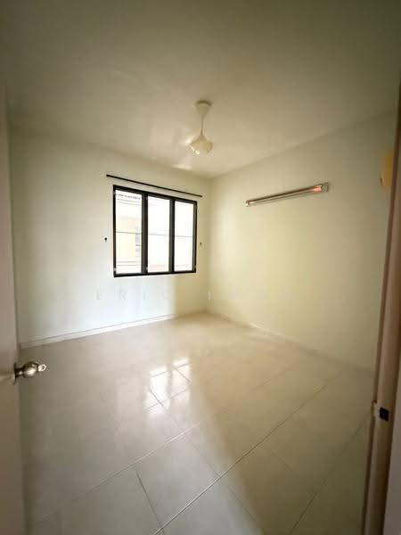 Kondominium untuk Dijual di Sunrise Garden Condominium - Eric Kang - Interior - PropertyGuru.com.my