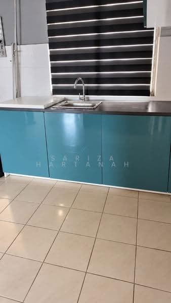 Apartment for Sale at Bandar Puncak Alam - Sariza Hartanah - Kitchen - PropertyGuru.com.my