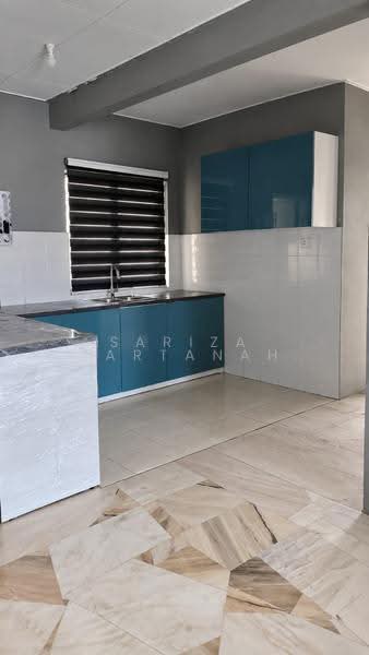 Apartment for Sale at Bandar Puncak Alam - Sariza Hartanah - Kitchen - PropertyGuru.com.my