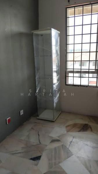 Apartment for Sale at Bandar Puncak Alam - Sariza Hartanah - Interior - PropertyGuru.com.my