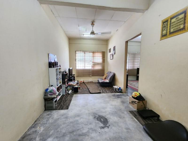Flat for Sale at Seri Ria - Farah Hanan - Living Room - PropertyGuru.com.my
